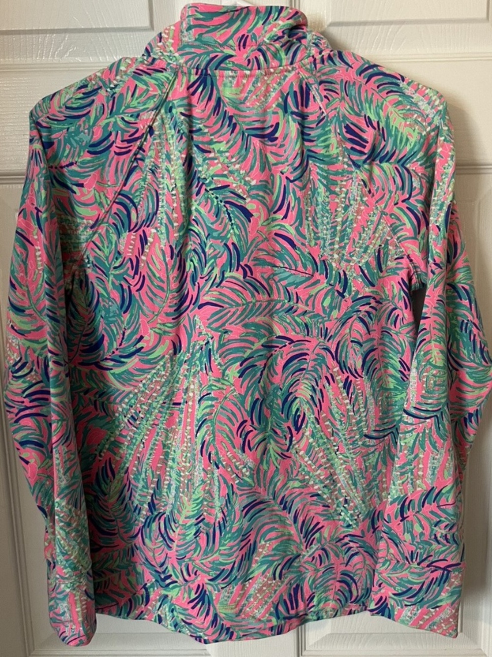 Lilly Pulitzer Small Skipper Popover Half Zip Vibrant pink tropical UPF 50+